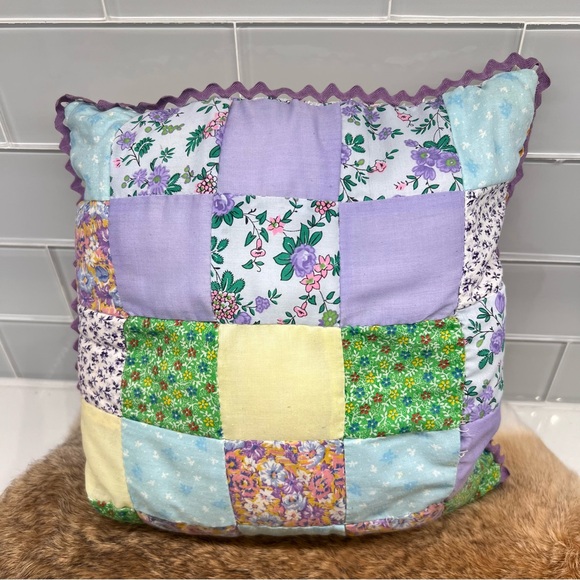 Patchwork Cushion Granny Squares Accent Throw Pillows Handcrafted Floral Print - Picture 2 of 9